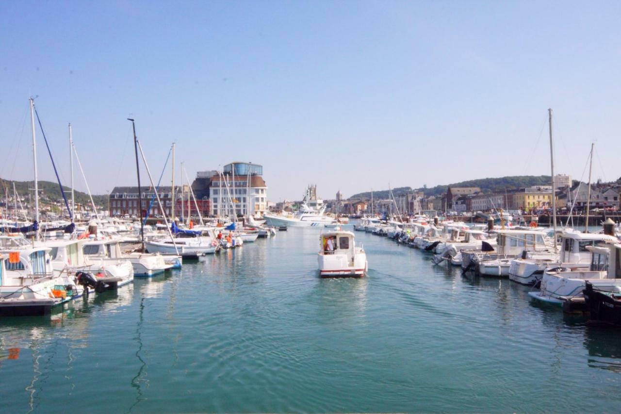 " Le Leana Cardi " Fecamp Bord De Mer Εξωτερικό φωτογραφία